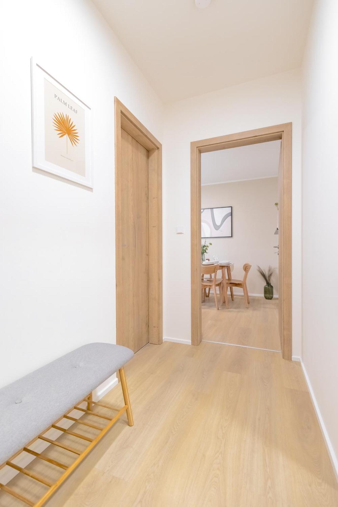 شقة Bright 2Br - 7Th Floor, Balcony, Free Parking By Gravity براغ المظهر الخارجي الصورة