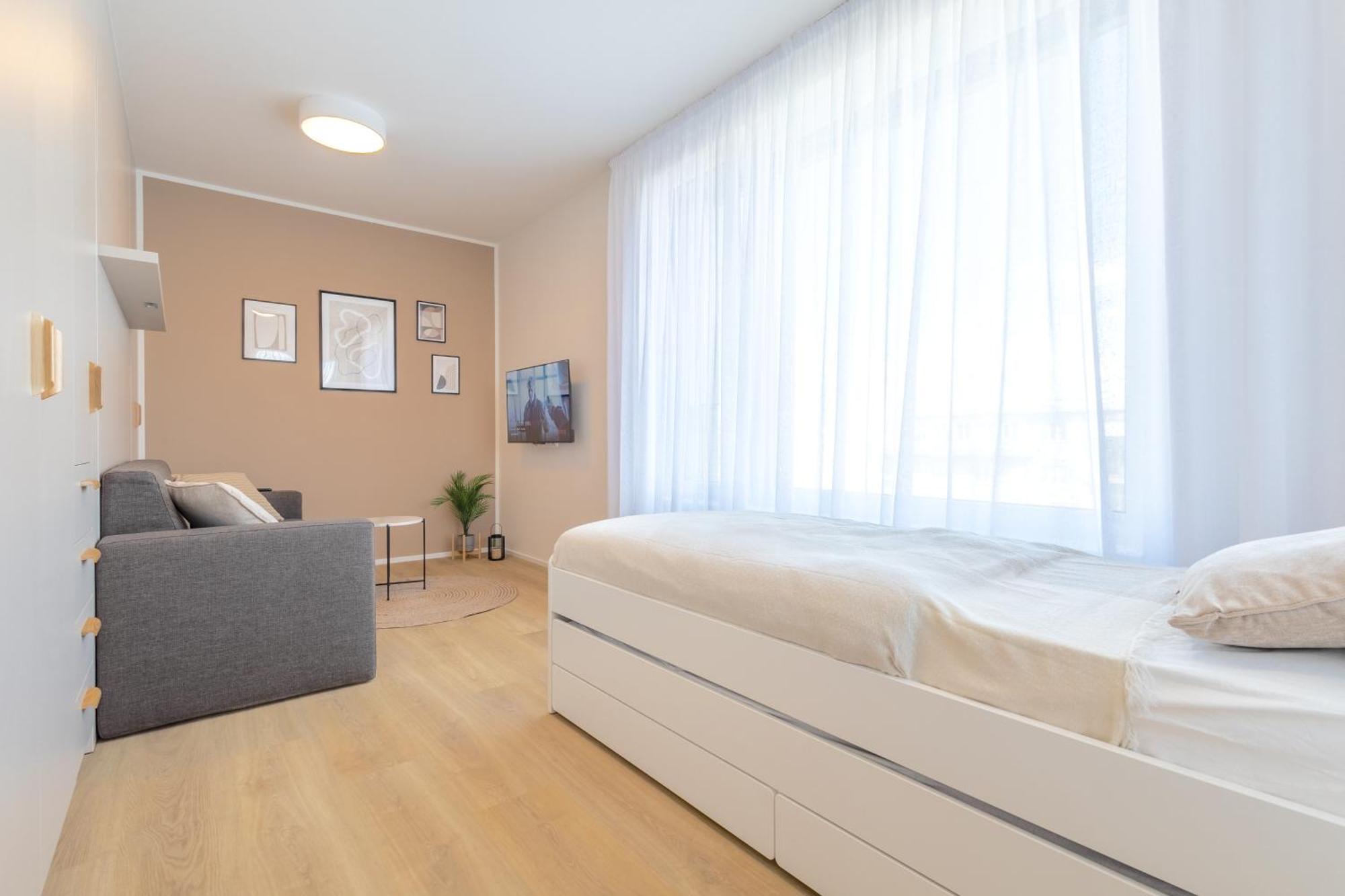 شقة Bright 2Br - 7Th Floor, Balcony, Free Parking By Gravity براغ المظهر الخارجي الصورة